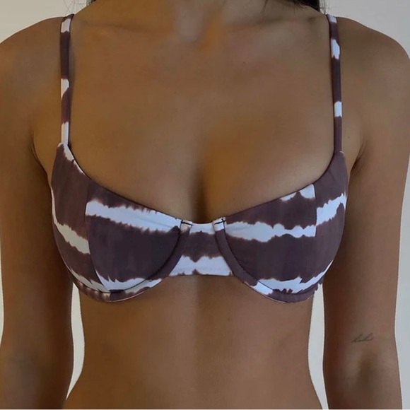 Frankie’s Bikinis Taro Tie Dye underwire top & skirt - Picture 2 of 7